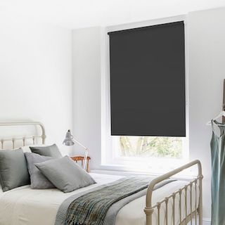 Roller blind_Cordova Black_Roomset