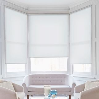 Roller blind_Malin White_Roomset