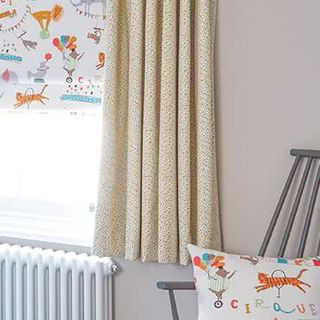 Curtain Burst Multi Roomset