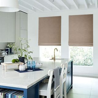 Roman-Blind_Allure_Rosewood_Roomset