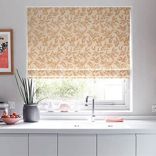Roman_Blind_Delizia_Nectarine_Roomset