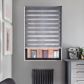 Enlight flint roller blind