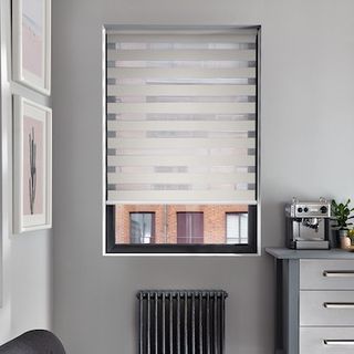 Enlight ivory roller blind