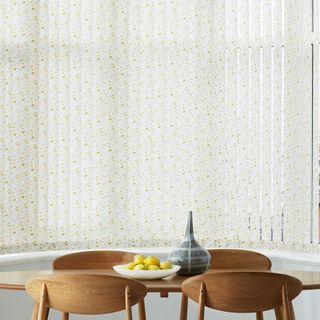 Vertical Blind_Edra Gold_Dining Room