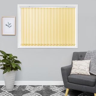 Reber Canary in roomset