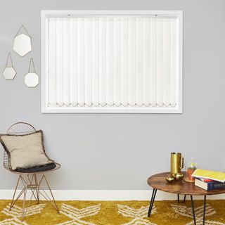 Alma Ivory in roomset