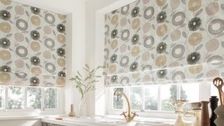 Roman Blind_Freyja Flint_Roomset