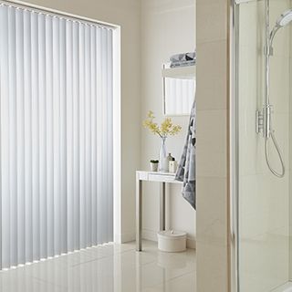 Vertical Blind_Acacia Ice_Roomset