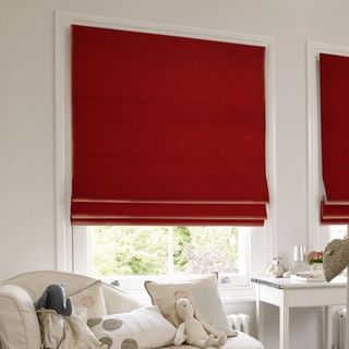 Roman Blind_Lyon Red_Roomset