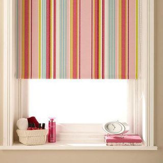 Roller Blind_Circus Hot Pink_Bedroom