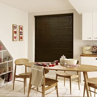 Wooden Blinds_Wood Illusions Brazil Nut_Roomset