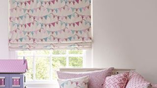 Roman Blind_Bunting Chintz_Kids Bedroom