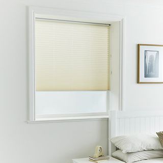 Pleated Blind_Alayna Cream_Roomset