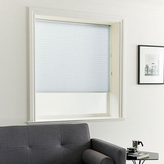 Pleated Blind_Crush Sky_Roomset