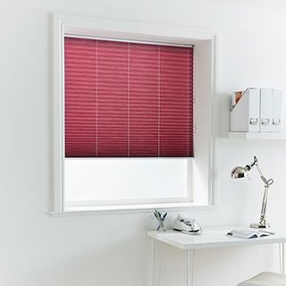 Pleated Blind_Grenoble Plum_Roomset