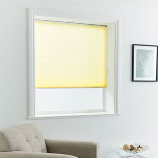 Pleated Blind_Midas Yellow_Roomset