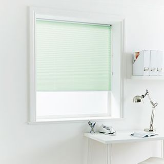 Pleated Blind_Portobello Leaf_Roomset