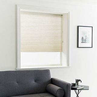 Pleated Blind_Thermashade Natural_Roomset