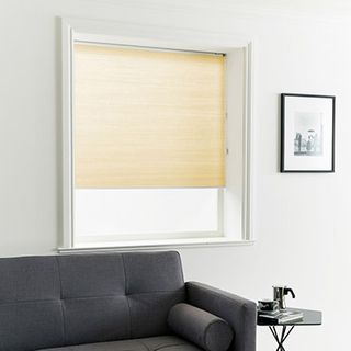 Pleated Blind_Thermashade Primrose_Roomset