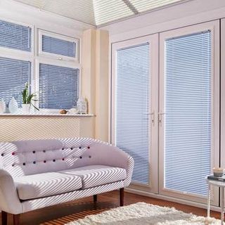 Venetian Blind_Spectrum Oriental Blue_Roomset