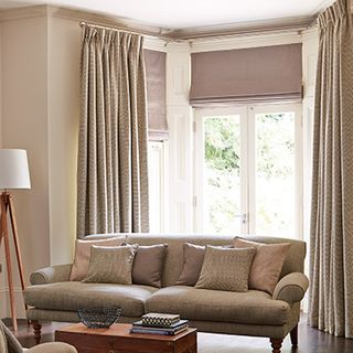 Curtain_Abacus Liqourice_Roomset