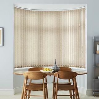 Vertical Blind_Izola Beige_Roomset