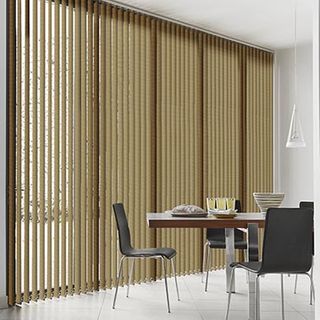 Vertical Blind_Skye Beige_Roomset