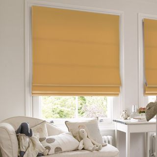 Roman Blind_Tetbury Cream_Roomset