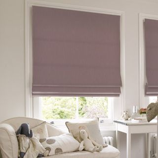 Roman Blind_Tetbury Mauve_Roomset