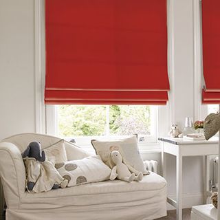 Roman Blind_Tetbury Red_Roomset
