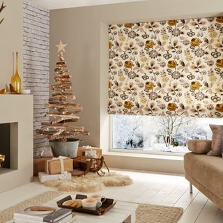 Bohemia Gold Roman blind Christmas