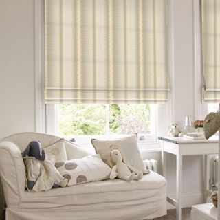 Roman Blind_Anouk Straw_Roomset