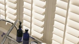 shutter-close-up-bathroom