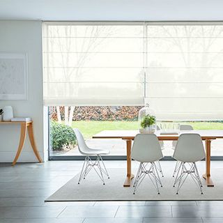 lyra-cream-voile-roman-blind