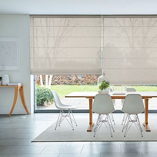 serene-linen-voile-roman-blind