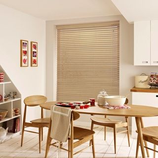 Wooden Blinds_Haywood Barley_Roomset