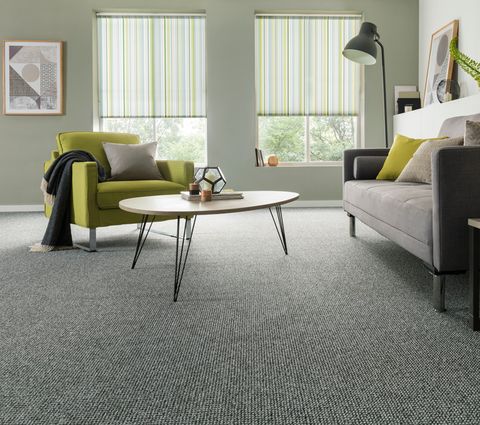 Lexi Luscious Green-Roller-blind-with-Essentials cloudburst-carpet