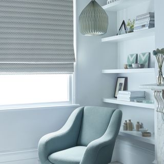 Lazio-Natural-Roman-blind-bedroom
