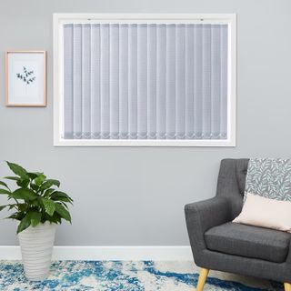 Kinler Captain Blue in roomset