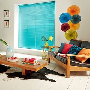 Venetian Blind_Electric Aqua_Living Room