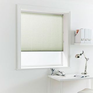 Pleated Blind_Crush Jade_Roomset