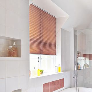 Pleated Blind_Grenoble Coral_Roomset