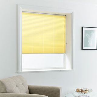 Pleated Blind_Malbec Primrose_Roomset