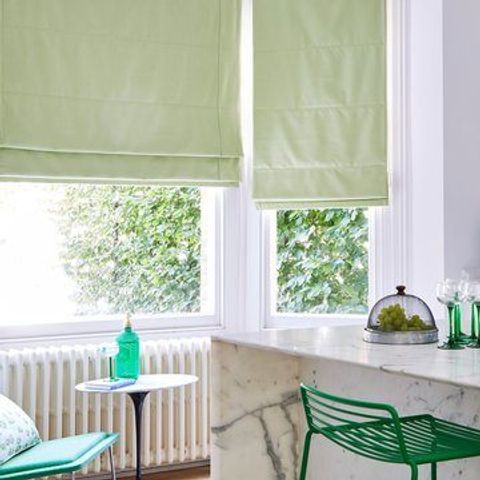 Green-roman---kitchen---radiance-zest