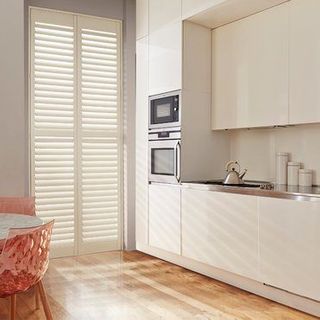 Roomset---limed-white-shutter