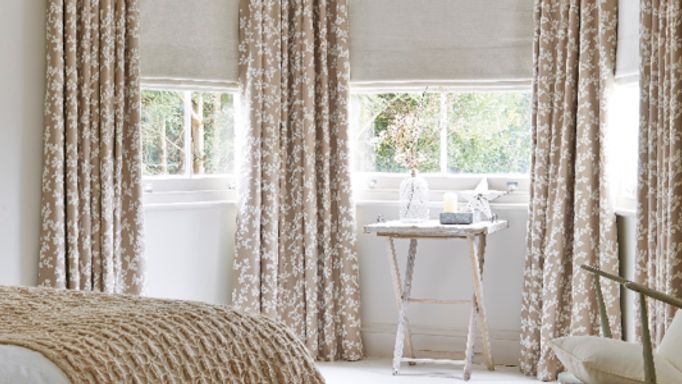 Bay Window Curtain Ideas Hillarys Bay Window Cream Curtains