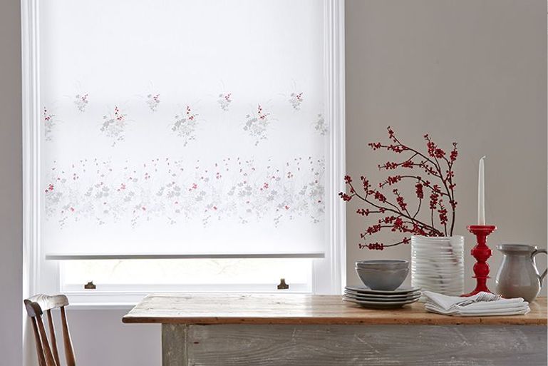 White Roller Blinds Made To Measure In The Uk Hillarys