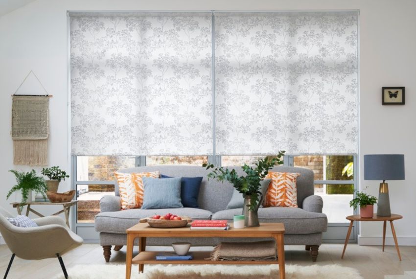 patterned elona roller blind in living room