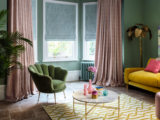 Romari Peach curtains and Mineral Azure Romans in a retro sitting room