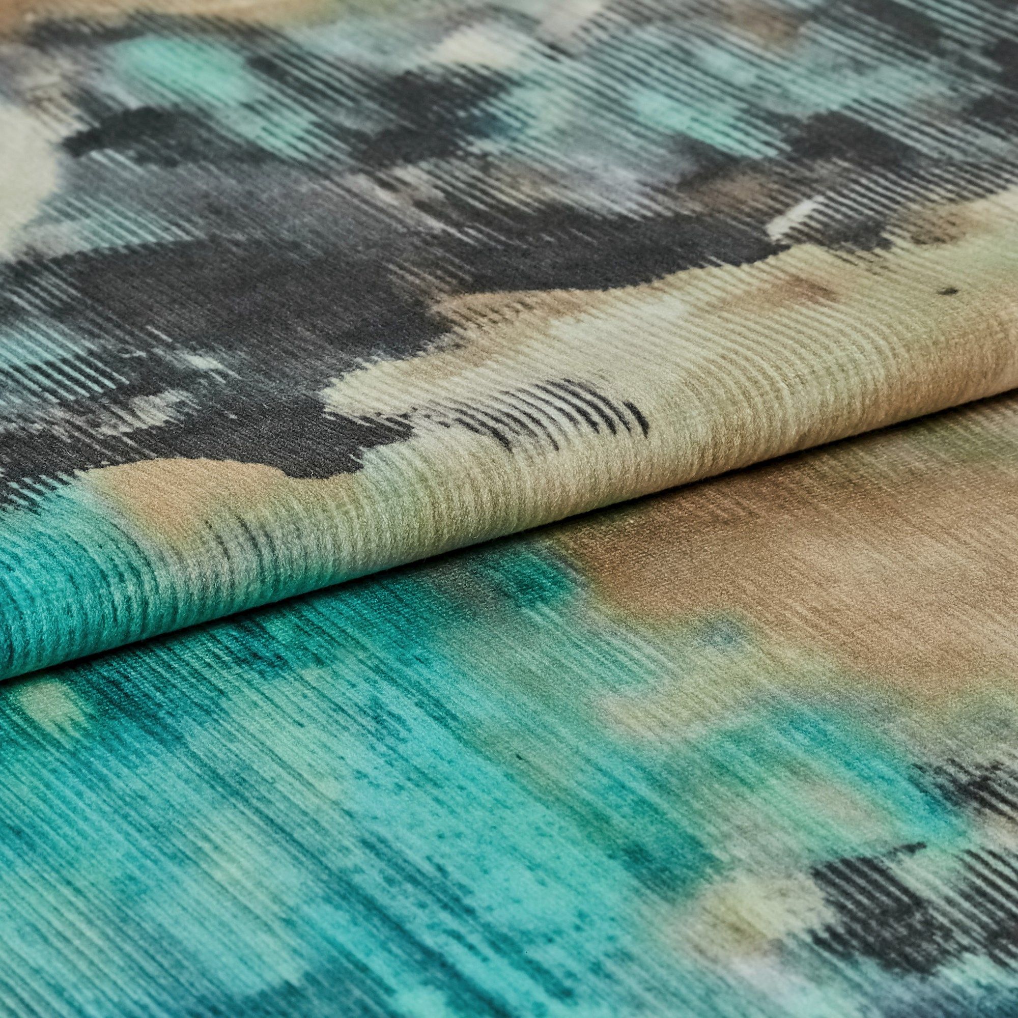 Watercolour style in bright colours like blue and white along with black and neutral tones to create an exotic look for aurora lagoon